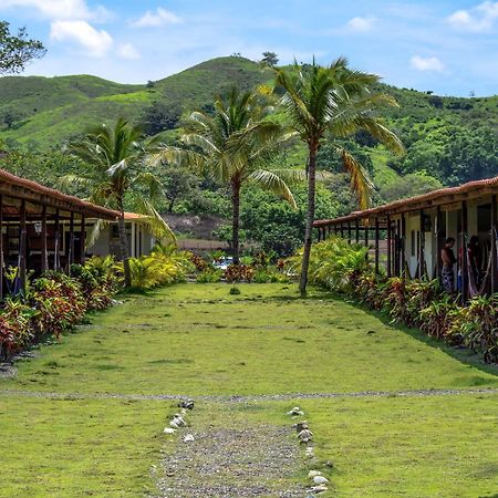 Beach Break Hotel & Surf Camp De Плайя-Венао Экстерьер фото
