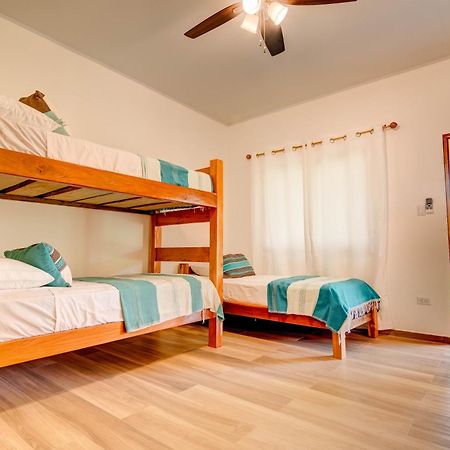 Beach Break Hotel & Surf Camp De Плайя-Венао Экстерьер фото
